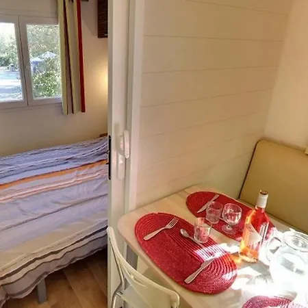Camping Domaine De La Paille Basse - Maeva 5*