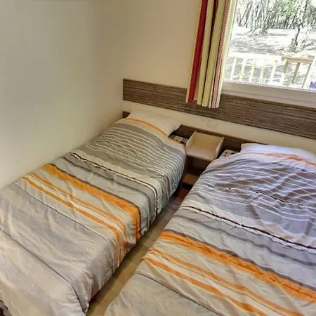 Camping Domaine De La Paille Basse - Maeva Kemping 5*
